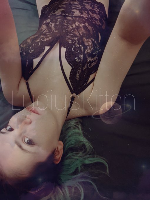 Boys in lace 🙌 https://t.co/BefQLkOiIl<a href="/tag/bdsm"class="tags"><span>#bdsm</span></a><a href="/tag/onlyfans"class="tags"><span>#onlyfans</span></a>