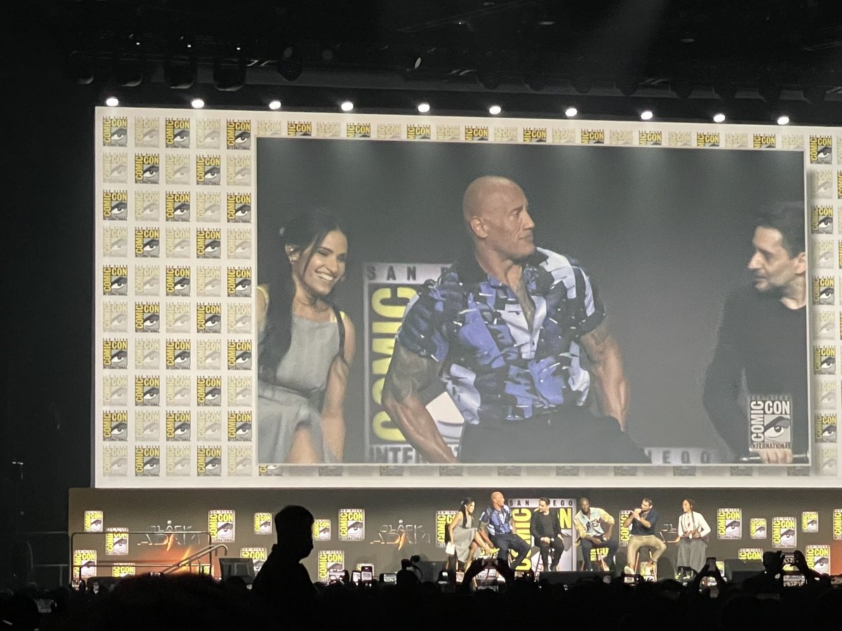 #blackadam panel with <a href="/TheRock/">Dwayne Johnson</a> 😱