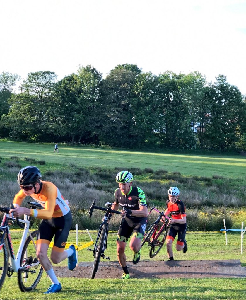 AyrBurnersCyclingQTS tweet media