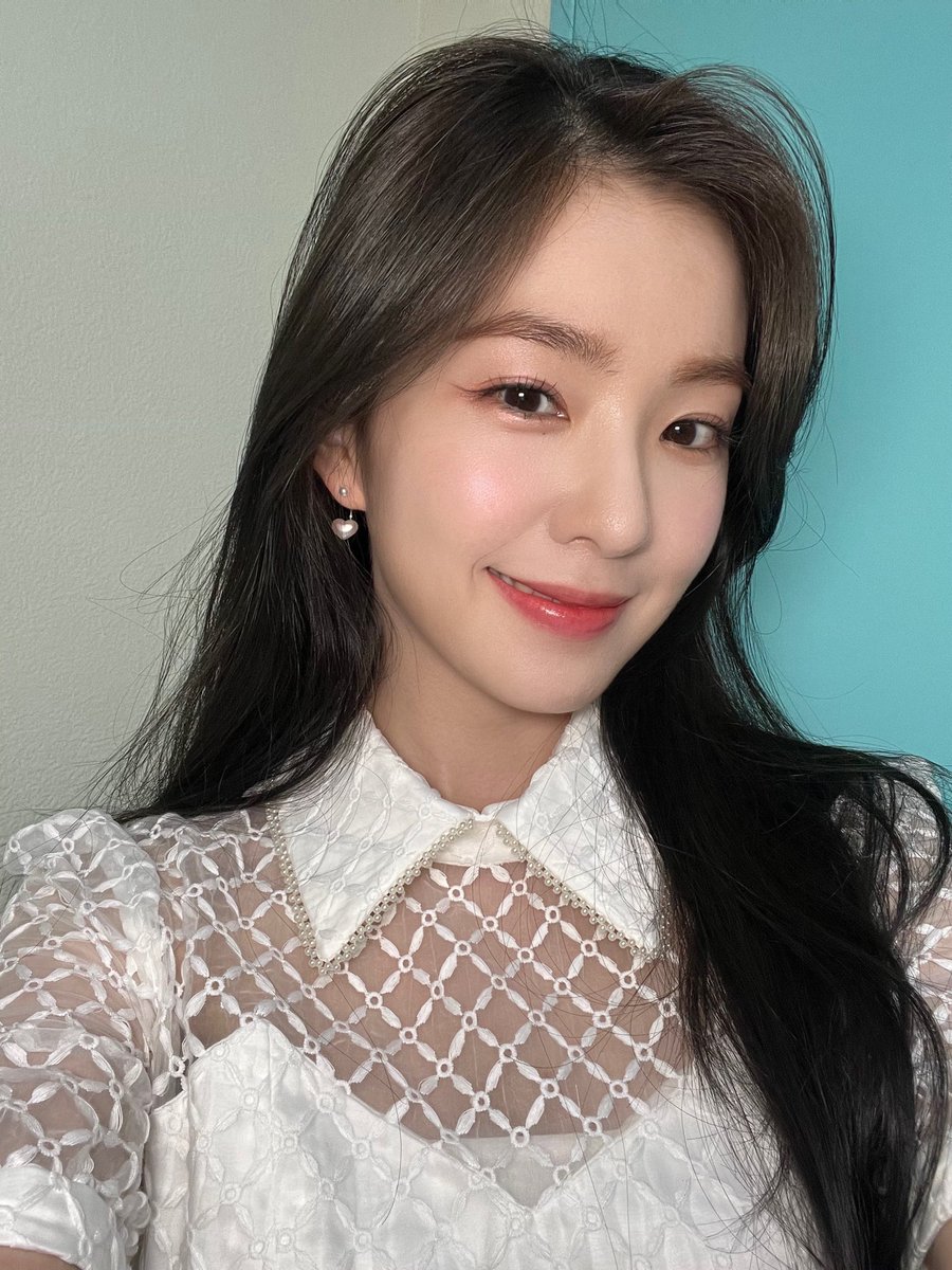 isforirene's tweet photo. 🎶 — choose popular songs 

dinámica de citar para aumentar el br de irene, encontrarán las indicaciones abajo

레드벨벳 아이린 #IRENE #아이린 @RVsmtown https://t.co/W8Hic86fxY