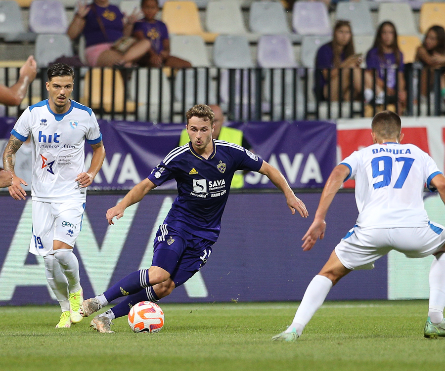 nkmaribor's tweet photo. Za prve prvenstvene točke in lepšo popotnico v Moldavijo: @nkmaribor - @NDGorica 3:2
⚽️ Baturina
⚽️ Žugelj
⚽️ Brnić
#MiSkupajEnoSmo #MBGO https://t.co/gf2Quyh9Lr