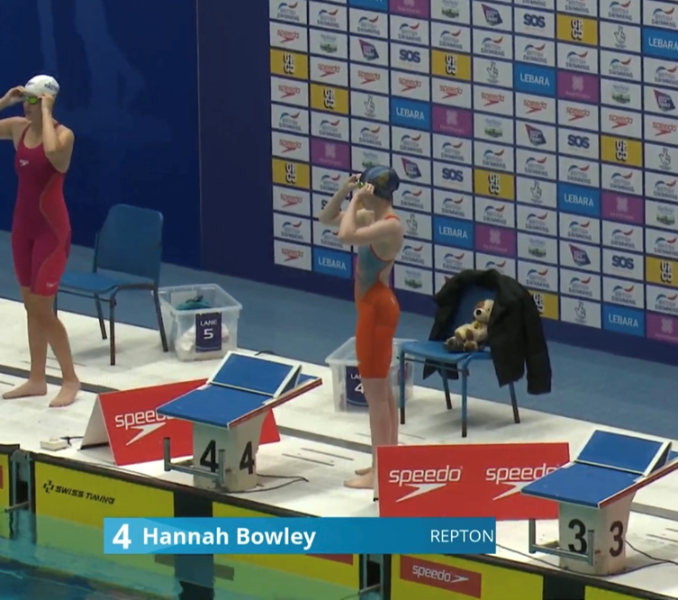 ReptonSwim's tweet photo. The evening finished at #SummerChamps22 with the 50m Breaststroke Finals.

Huge congratulations to Hannah Bowley on winning the 17yrs 50m Breaststroke title &amp; becoming British Champion in a PB of 33.06

🥇Hannah becomes Repton's first national gold medallist!
@ReptonTheAbbey https://t.co/PYirDNUzbe