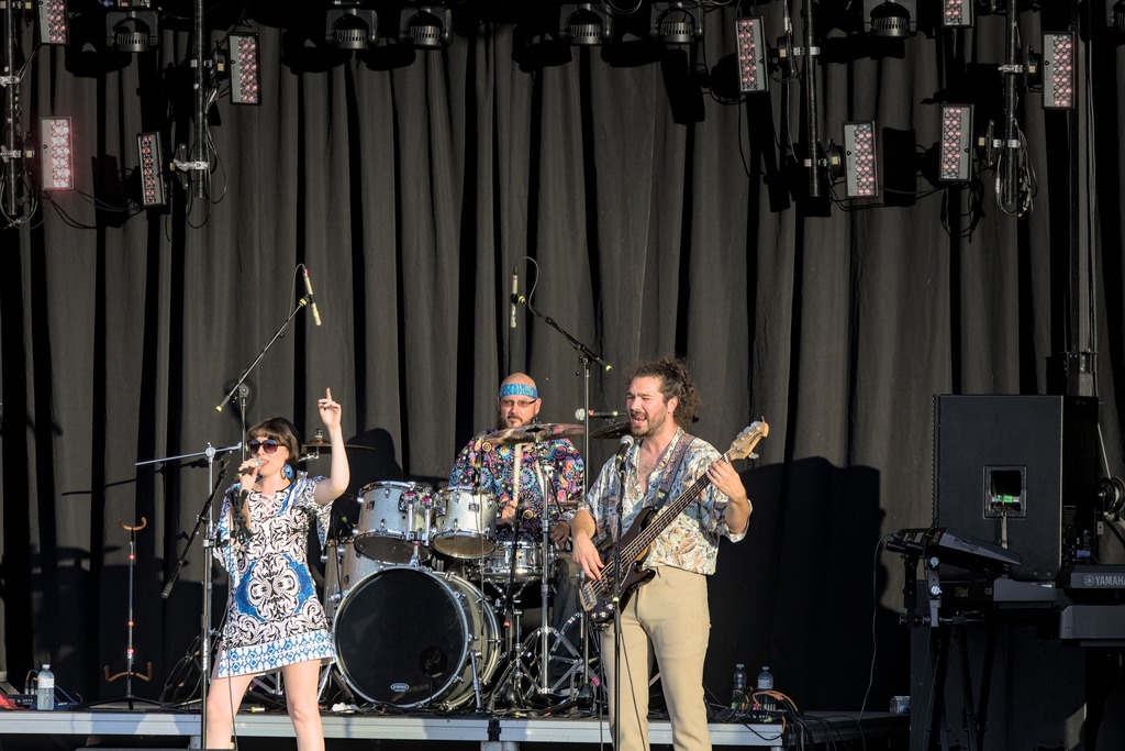 Solid Gold Revival was present in the #ribfest as well.

#music #band #singer #guitar #musician #musicians #drums #event #eventphoto #eventphotography #eventphotographer #funk #soul #disco #rock