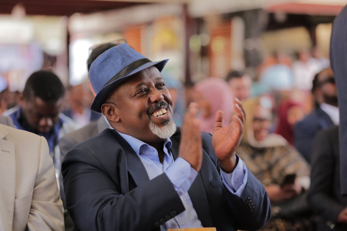JamaMusse's tweet photo. Reason to applause others, and be happy.
#HIBF2022 @HIBF @HargeysaCC https://t.co/bbRbsTaVPJ