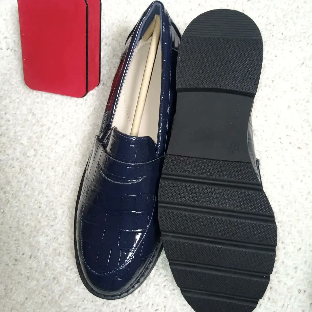 Ablizzylizzy's tweet photo. Cute Unisex
Size 38. 6,500 https://t.co/454ALoNNxZ