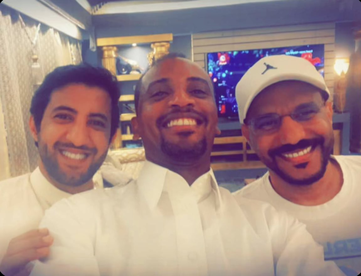 zrar__'s tweet photo. متى 🎧

#سعد_الفهد https://t.co/cR5JtSlDUe
