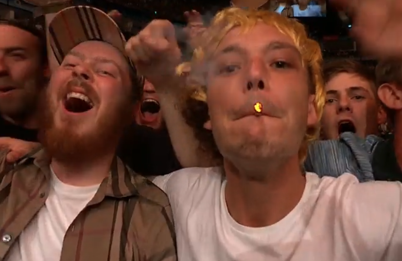 jedigoodman's tweet photo. #Fans
#UFCLondon https://t.co/YaISKJtZxS