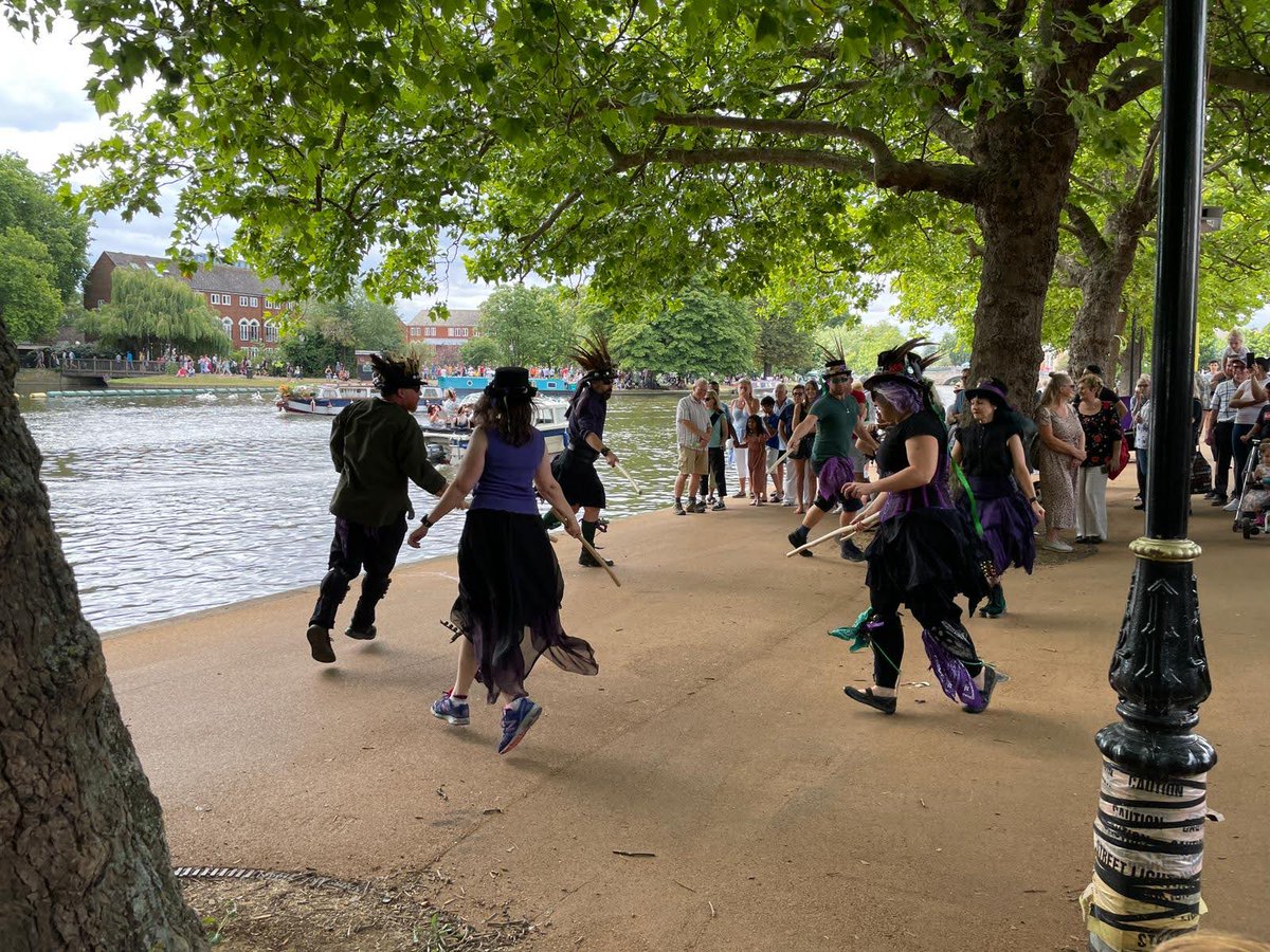 Successful day doing stealth morris around the River Festival today #BedfordRiverFestival