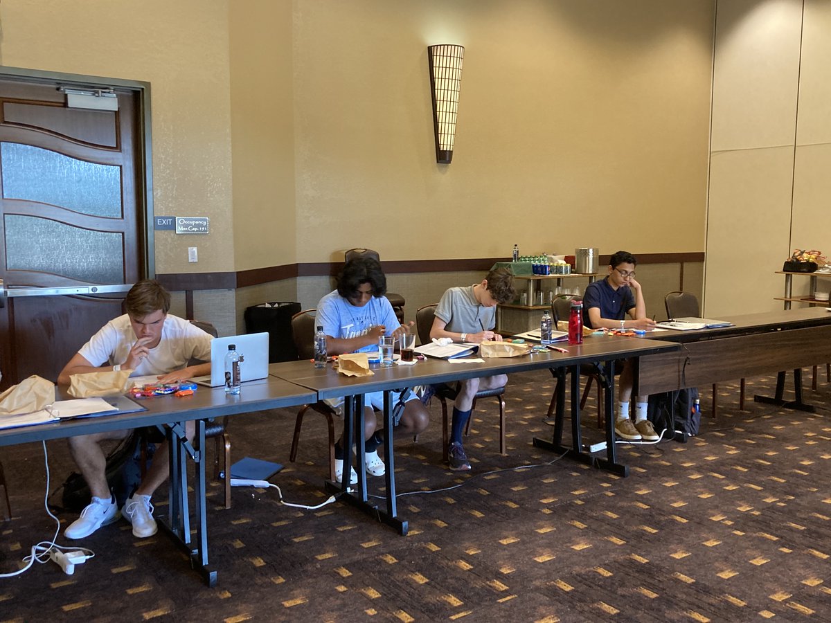 pafbla's tweet photo. Your 2022-23 PA FBLA State Officers are hard at work planning for the upcoming FBLA year.  Stay tuned for more posts! https://t.co/fxdJubXyGs