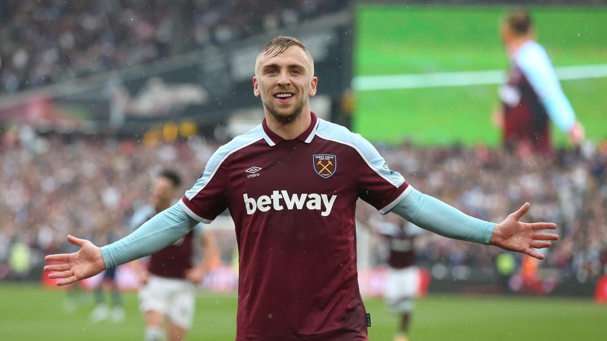 AFCLatest_'s tweet photo. ⚒️| The Arsenal board have set up a meeting with the representatives of Jarrod Bowen, as Arsenal have a major interest in the West Ham star.

It won’t be the first time Arsenal have met with Bowen’s camp, as Arteta looks to bring in a winger before the season begins.

#Bowen #AFC https://t.co/4ouJN1aMjY