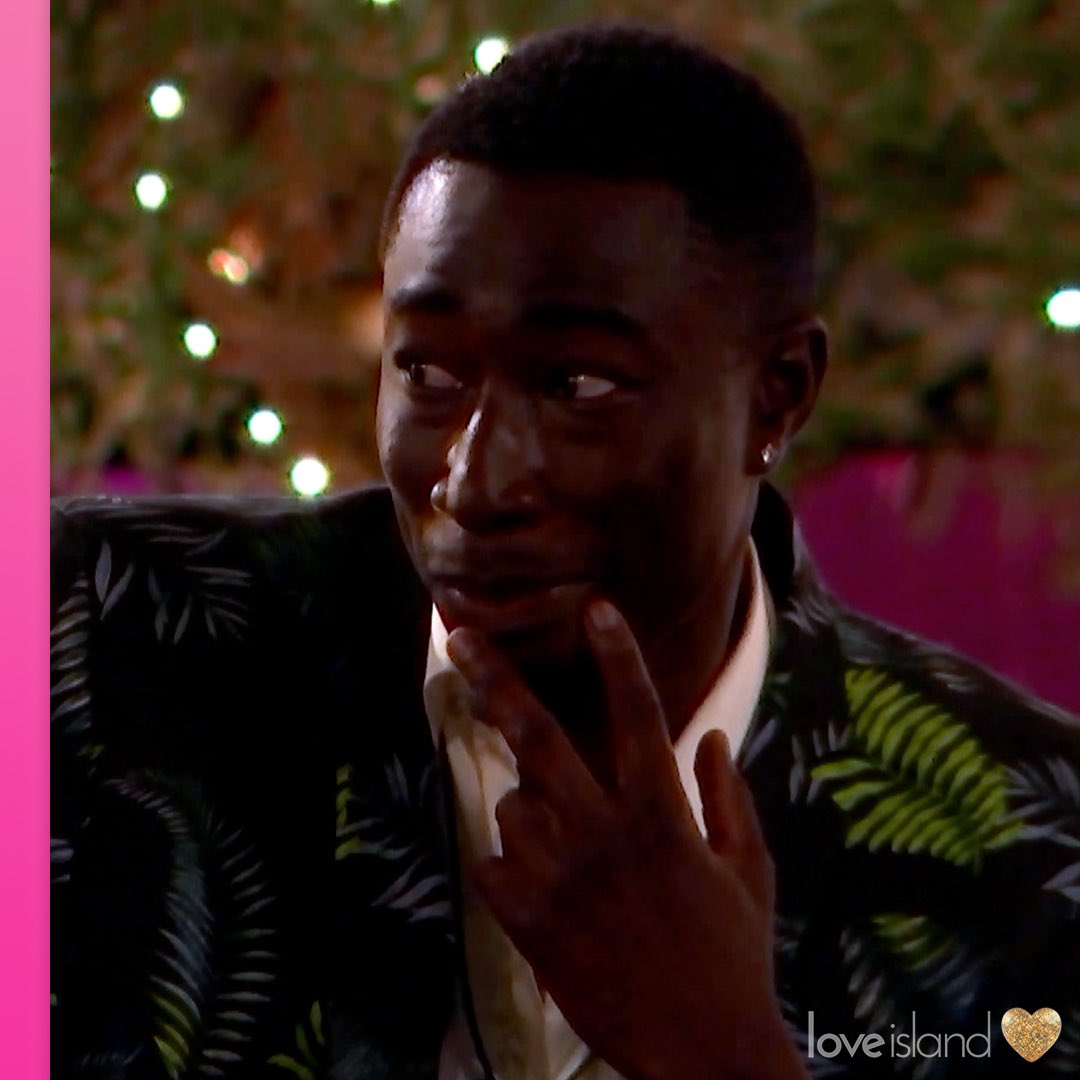 lucygodsellx's tweet photo. so glad indiyah is explaining these beauty salon terms because i get so confused half the time #LoveIsland https://t.co/Iv90mzghU5