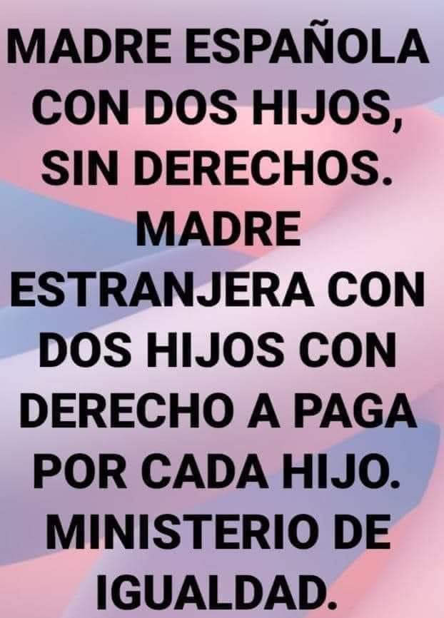 Ricardo13625223's tweet photo. A disfrutar del socialismo. https://t.co/1iKMCj12NZ