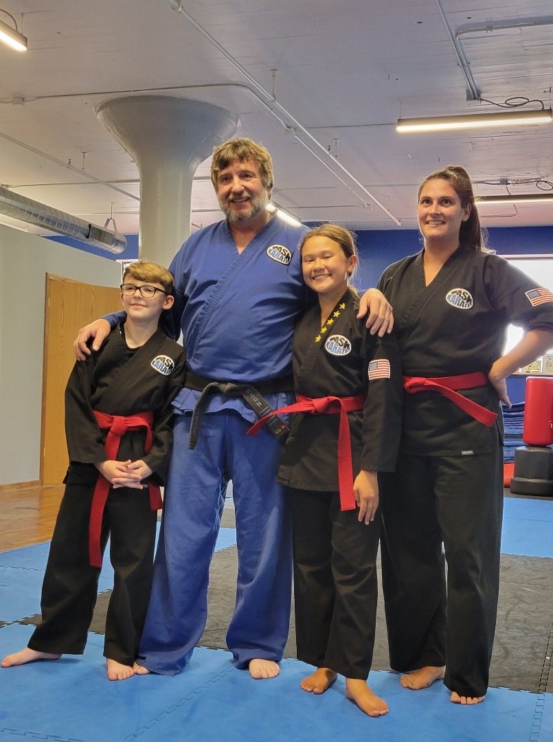 KarateTask's tweet image. Task Karate has three new red belts! Kudos to Parker, Avah, and Aubrey!
