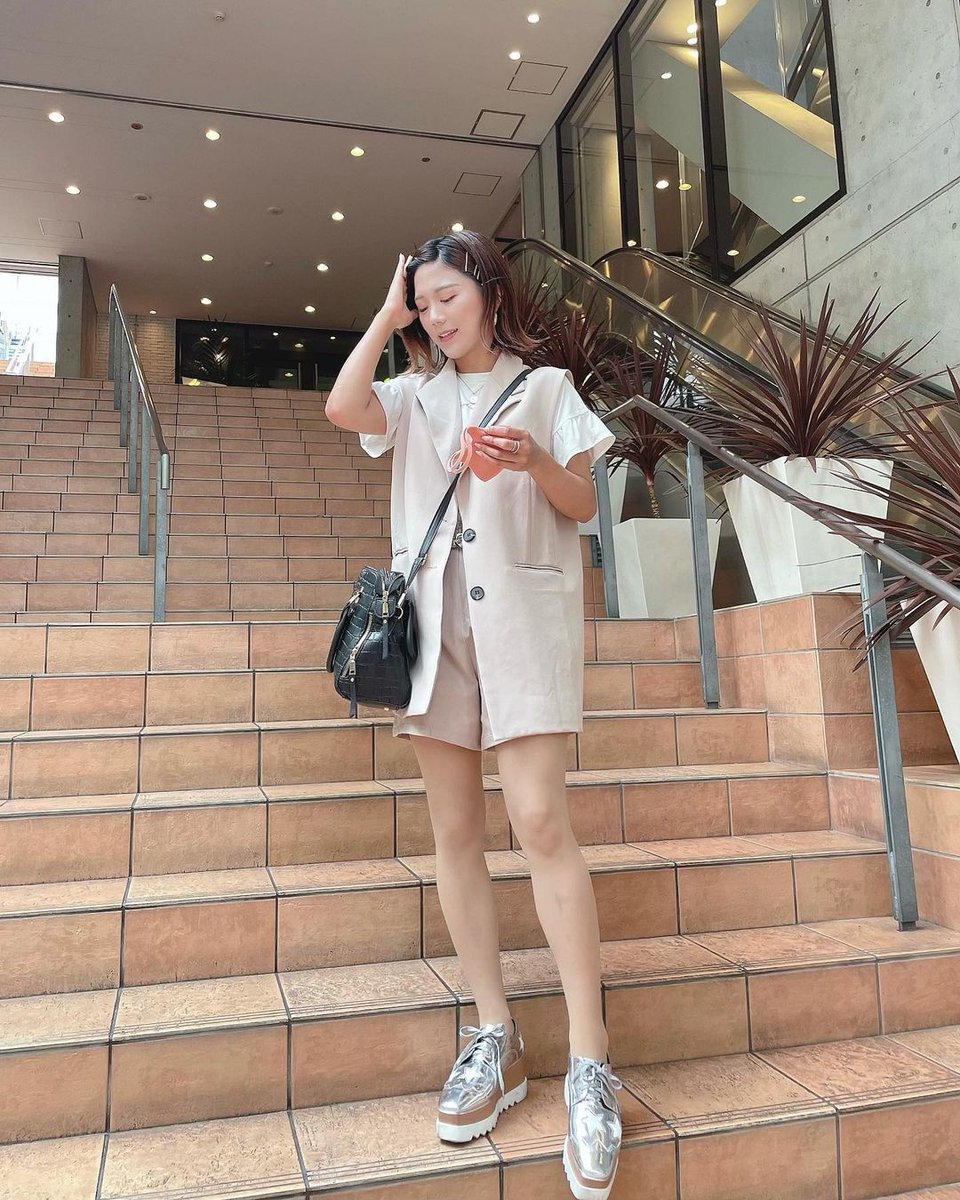 Grumpy and tender don't conflict