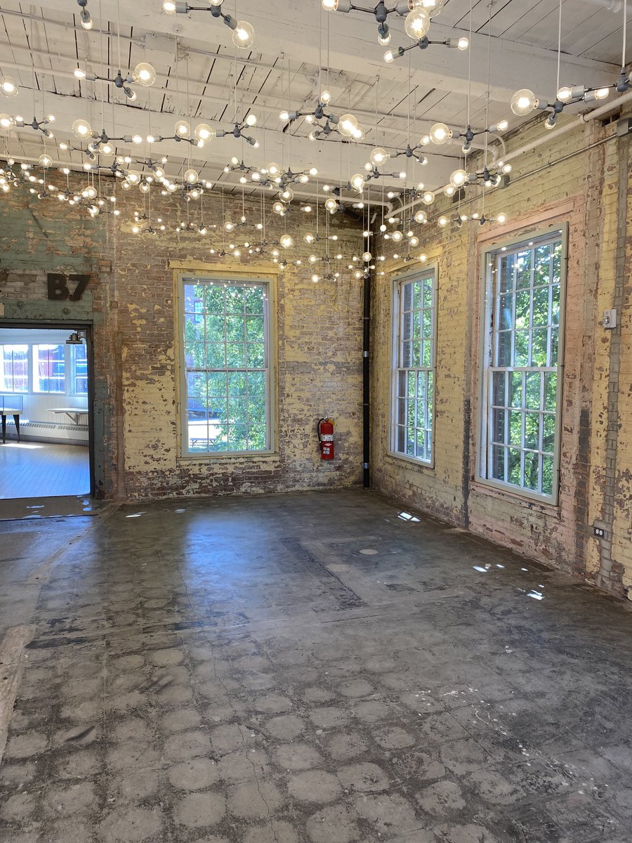 A taste of Cosmic Latte ⁦<a href="/MASS_MoCA/">MASS MoCA</a>⁩