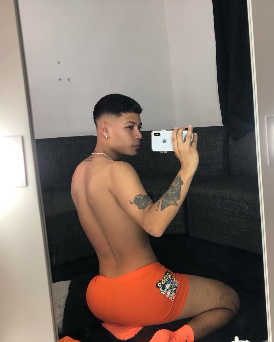 juancrayo_01's tweet photo. 🍊  lindo sábado 
.
.
.
.
.

#men #gaymen #instagay #fitguys #model #hotguys #gay #boys #cuteboys #gaycute #cutegay #sexygay #gayboy #gaypic #hunk #gayhunk #gaytwinks #twinks #gayteen #gaymodel #gayjock #gayselfie #gaylegs #feet #gayfeet #gaymuscles #gayabs #gym #model https://t.co/TaIJrlHU2c