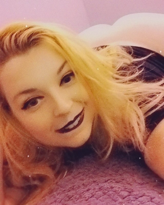 Mckenzi96919620's tweet photo. $5 special all month long 🤤🤤https://t.co/lg6A2mQojw #onlyfans #onlyfanspromo #onlyfansbabe #onlyfanswomen #spicycontentcreator #spicysnaps #spicylink #spicyaccountant https://t.co/coZynxE1JN