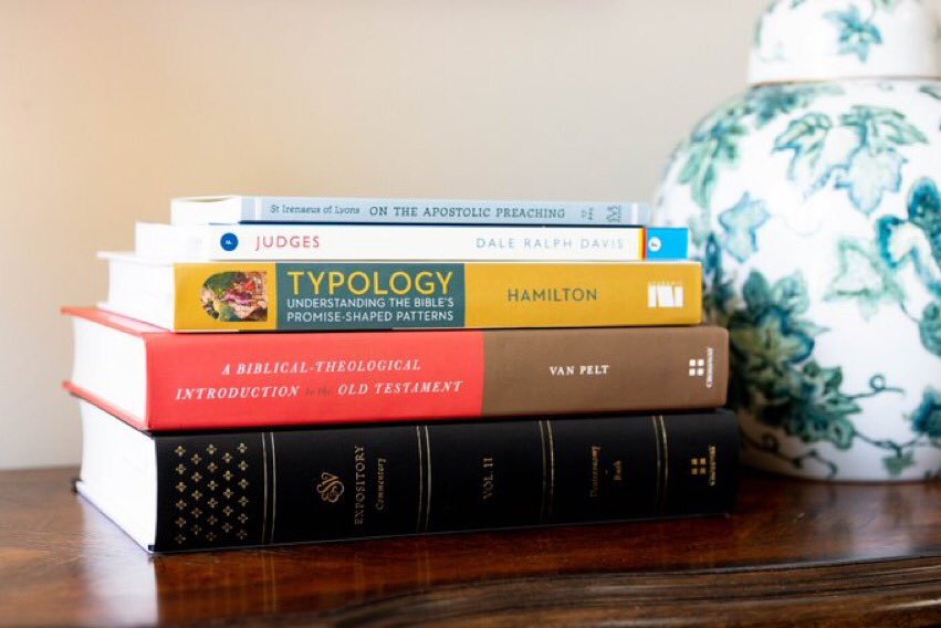 Don't miss next week's Zoom discussion with Drs. <a href="/milesvvanpelt/">Miles Van Pelt</a> and <a href="/LigonDuncan/">Ligon Duncan</a> on the book of Judges!

Thurs, July 28 | 12 - 1 pm CT
Sign up at buff.ly/3NGu9jX

🎁 Giveaways 🎁
40 copies of Judges: A 12 Week Study in Knowing the Bible (Van Pelt)
1 big stack (see photo!)