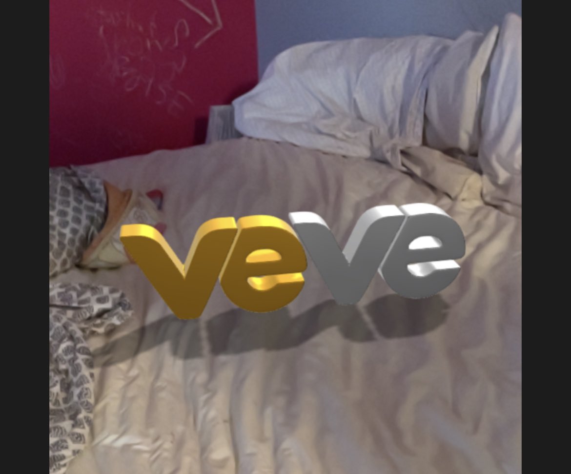 AlexanderWolfb1's tweet photo. @RealRandyChavez Ft. Messy bed. Such a cool item to have love it! https://t.co/Q2reEs0e7n