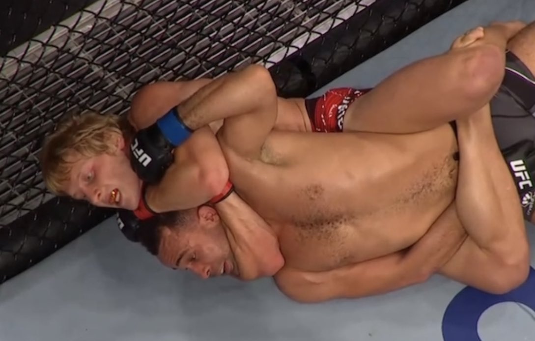 2nd round submission and then teabagged his opponent. 

Delivered a beautiful message on mental health right after. 

The duality of a man. #UFCLondon