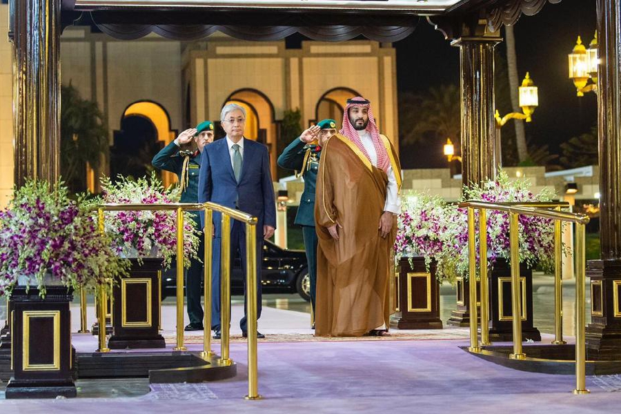 spagov's tweet photo. سمو #ولي_العهد يستقبل في قصر السلام بجدة فخامة رئيس جمهورية #كازاخستان، ويقيم مراسم استقبال رسمية لفخامته.
#واس https://t.co/2JQ47Z2bkZ
