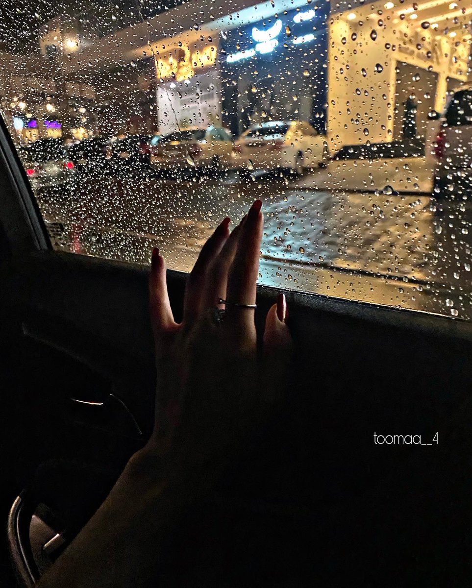 toomaa__4's tweet photo. ليله برفقة المطر🫶🏻 #أبها_الأن https://t.co/X1HKRjYqpf