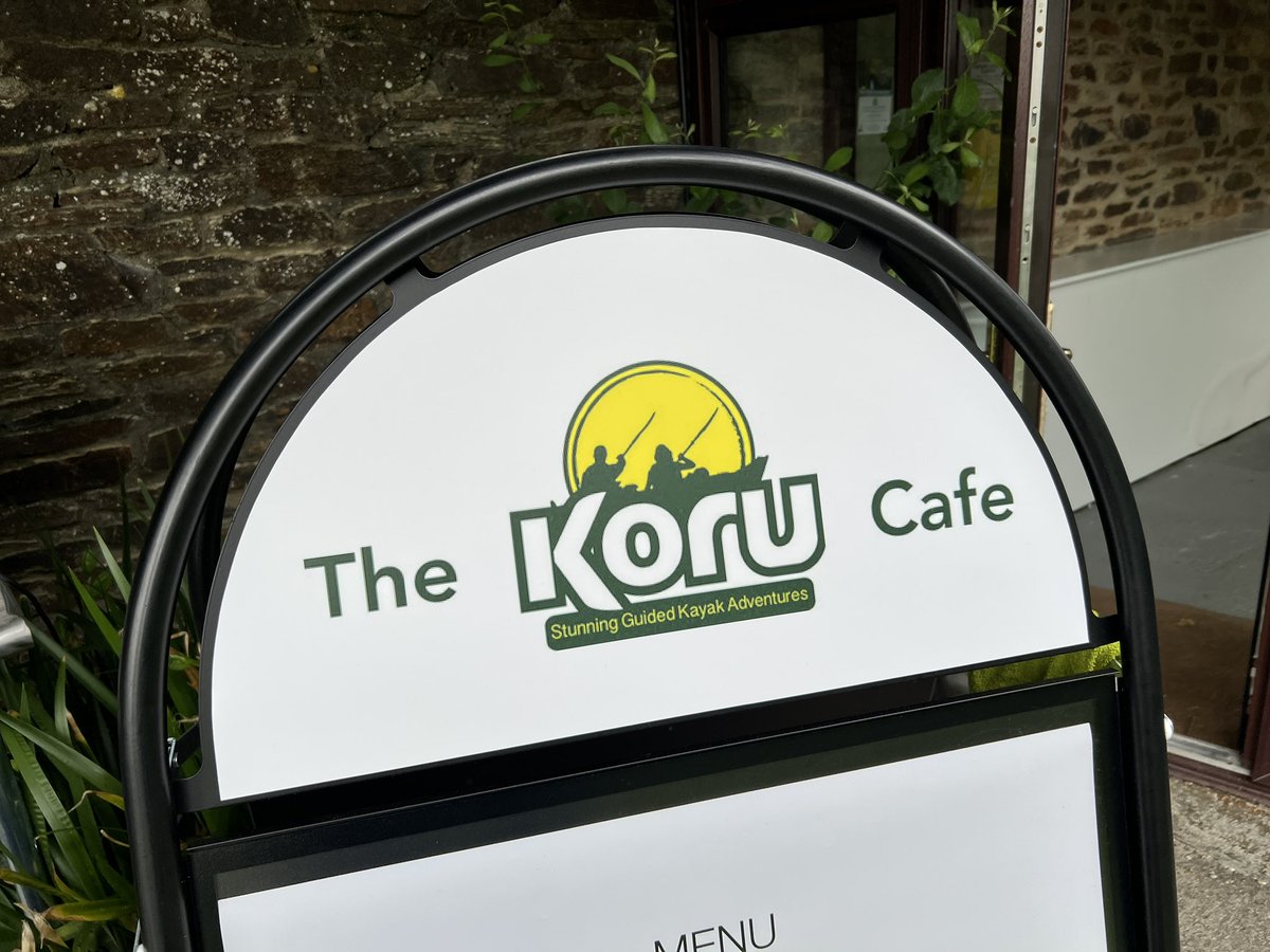 Planning a trip to Cornwall? Don’t forgot to book your #helfordrivercruise through the online booking system. There also now a handy refreshment stand <a href="/BudockVeanHotel/">Budock Vean</a> for guests to enjoy a pasty, snack bar, coffee and croissant 🥐 😎