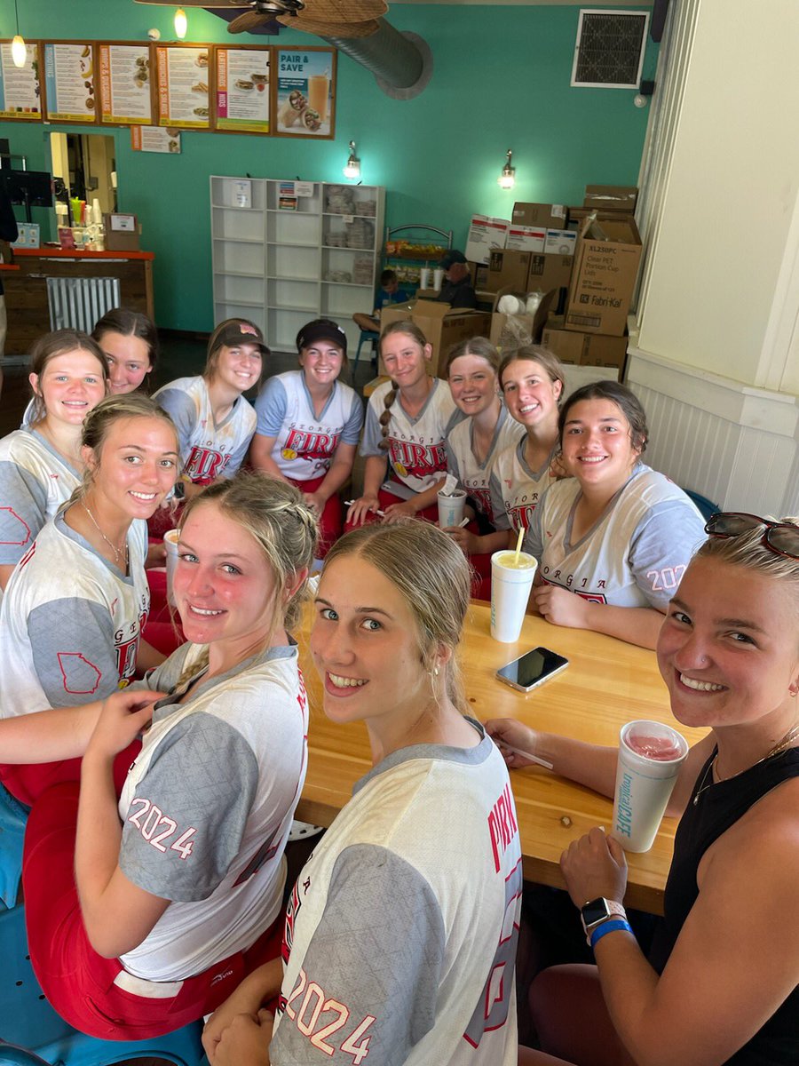 GAFireJackson06's tweet photo. Our season has come to an end this week but the growth, development and relationships of our players was special to see especially given the hurdles we faced throughout this travel season. Thankful for this awesome group of girls who showed up &amp; battled to the very end. #firedup https://t.co/t99kJcE5tD