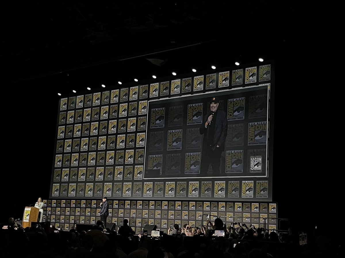 DiscussingFilm's tweet photo. Kevin Feige has arrived on-stage at #SDCC https://t.co/B53tn534Uu