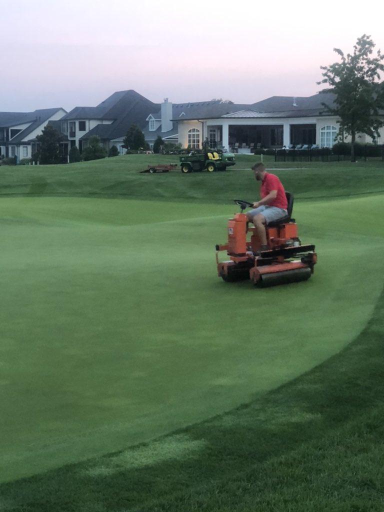 BDuncanTurf's tweet photo. Had an incredible time back at the old stomping ground @OldeStoneBG, volunteering for the USGA Girls’ Junior. Some long days over the last week but it was worth it to be a small part of showcasing Bowling Green to a worldwide audience. Thanks to @wyattwarfel for having us out! https://t.co/t20siiw5a6