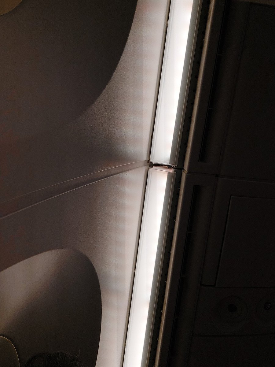 krnzone's tweet photo. @etihad EY18 HEATHROW TO ABU DHABI
WATER DROPS / ICE PARTICLES FALLING ON MY HEAD NON SROP THROUGHOUT THE JOURNEY. #ABUDHABI #ETIHAD #AIRLINES #FLIGHT https://t.co/o15rDmGy9F