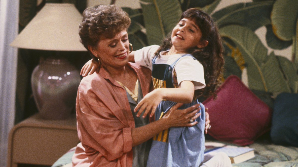goldengirlsnews's tweet photo. Yes, it's true... it's National #GorgeousGrandma Day. We know #BlancheDevereaux would say it's "Gorgeous Sister" Day, but still... @alisanporter looks lovely as well! #GoldenGirls #RueMcClanahan #BeaArthur #BettyWhite #DebraEngle
https://t.co/Id8MoyKntj https://t.co/ydiib1CnSQ