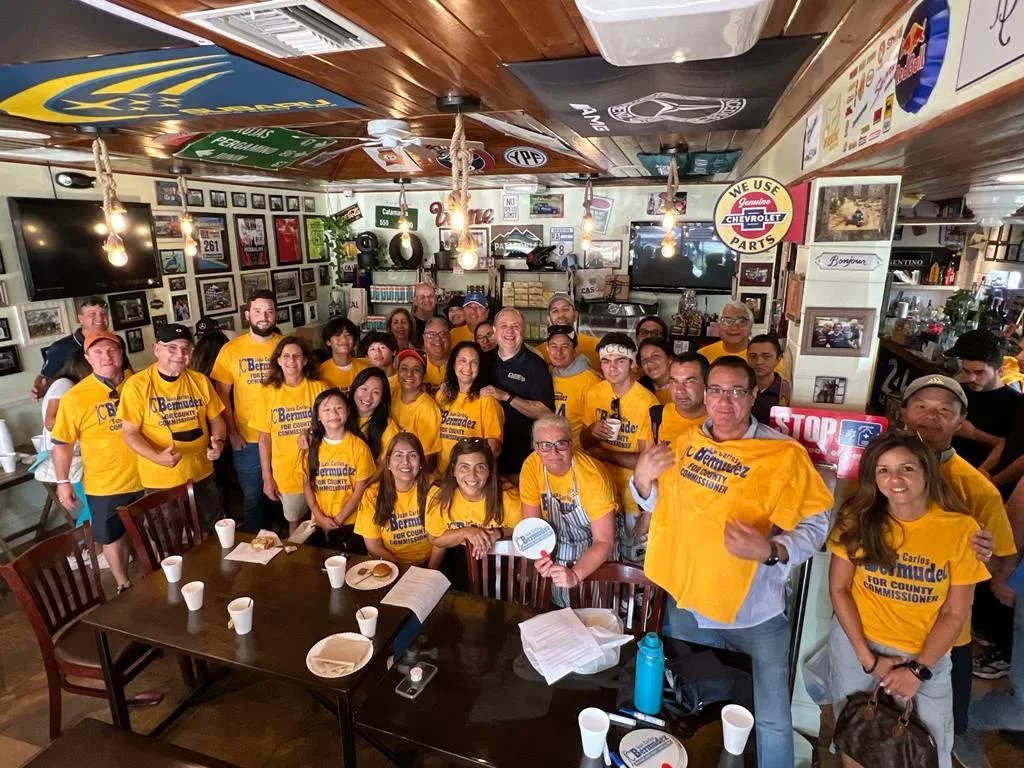 commishbermudez's tweet photo. Thank you to #teamJC and all the residents of #MiamiDade County District 12 for all your support.
Together we will bring transparency and leadership to the county commission.
#vota124
#JCforCommissioner #Hialeah #HialeahGardens #Sweetwater #Medley #Doral https://t.co/ylKF1yNPeU