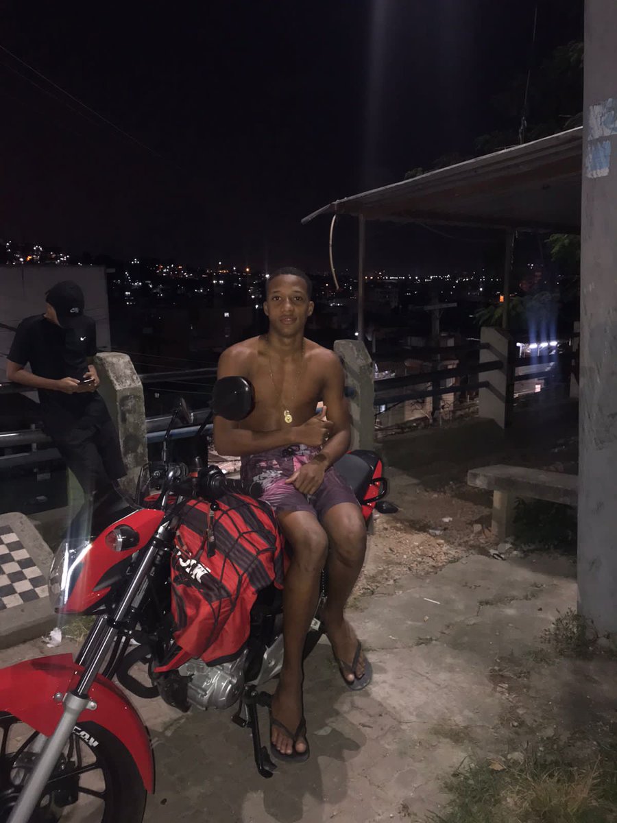 Reizin_ph_'s tweet photo. Nas de cria 🚩 https://t.co/5g5KNUlx3s