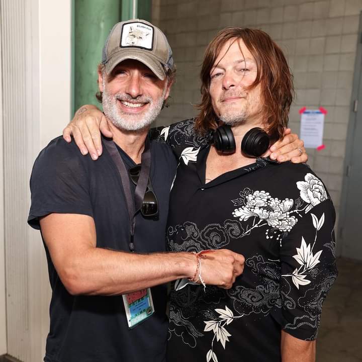FansTWD3's tweet image. Andrew Lincoln y Norman Reedus en San Diego Cómic Con 2022 💪 #AndrewLincoln #NormanReedus #SDCC2022 #SDCC
