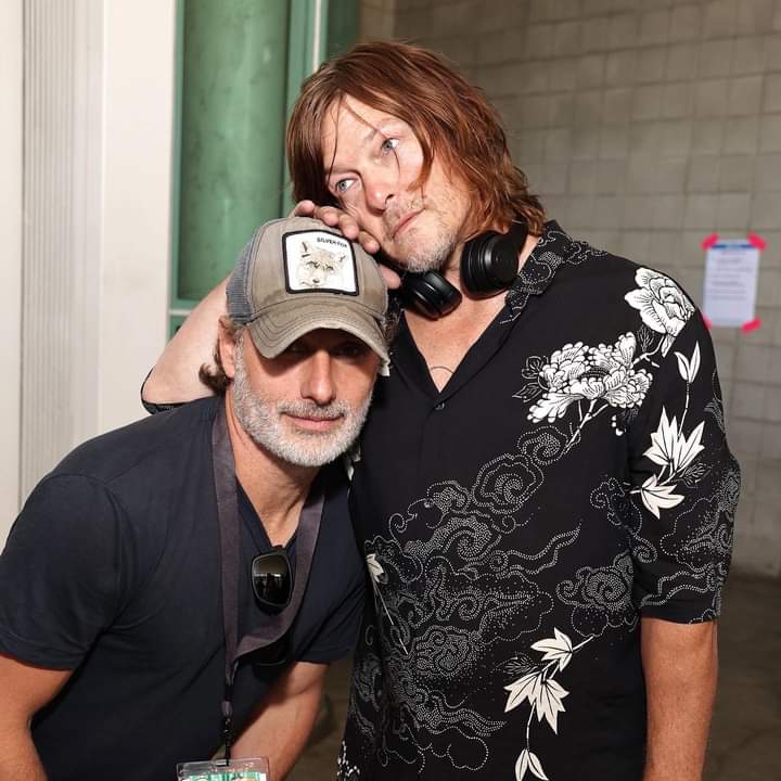 FansTWD3's tweet image. Andrew Lincoln y Norman Reedus en San Diego Cómic Con 2022 💪 #AndrewLincoln #NormanReedus #SDCC2022 #SDCC