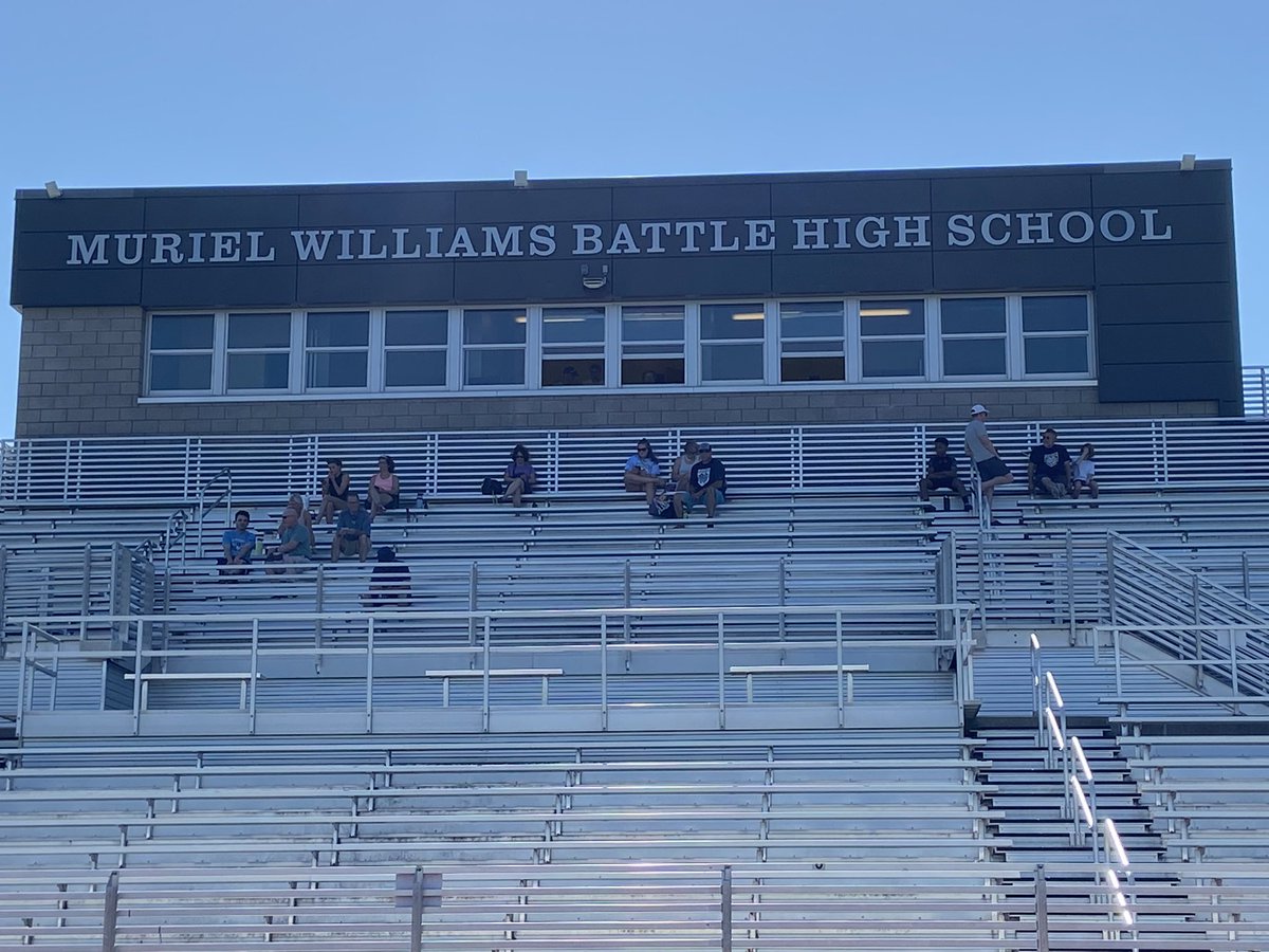 BluMatter's tweet photo. Play begins in a few minutes at Battle HS your MidMo ⚽️Team @AFCColumbia. These fans made it : come on out! We have water, snacks and SOCCER!!!@CoMoSports @ChanelABC17news  @columbiatribune @RodKRCG13 @NTsports @midmosports @scoreboardguy @KewpieSoccer https://t.co/73055Avhvs