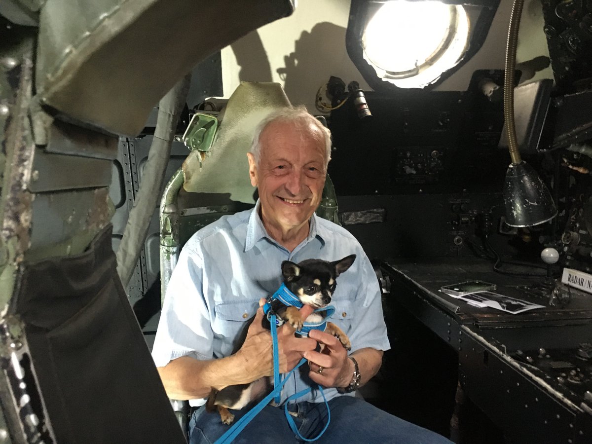 Back in my old Nav Radar seat, at NAM in 594, with my trainee Mexican learning the ropes