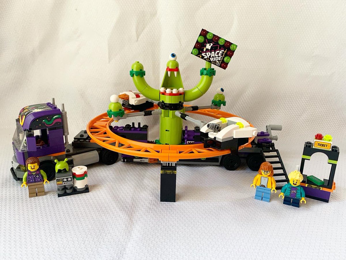 Building With Spidey tweet media