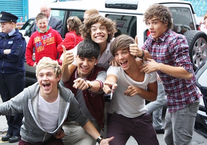 todays1dhistory's tweet photo. TWELVE YEARS. There really just aren't words to describe how much this band means to me and how grateful I am for all the friends I've made and experiences I've had because of them. Happy twelve, everyone! 💗💗

#12YearsofOneDirection https://t.co/yyI3gBC5kt