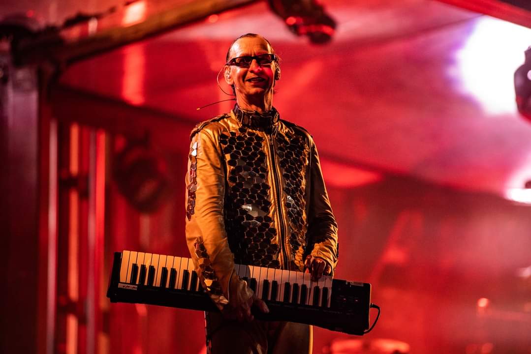 RammlosOficial's tweet photo. La noche más calurosa del año en Tallin – aitäh!
Parte 2/2
🔥#RAMMSTEIN🔥
🏟️ #SongFestivalGrounds
🇪🇪 #Tallinn #Estonia
📅 20/07/22
📸#Fotos:©#RobLewis & #JensKoch
#EuropeStadiumTour2022 #Zeit #ZEITkommt #RZK #Flake #TL #LIFAD #RAMMLOS #LIFADMEXICO #RammsteinFans #RammsteinLive https://t.co/waYtrIaFMx