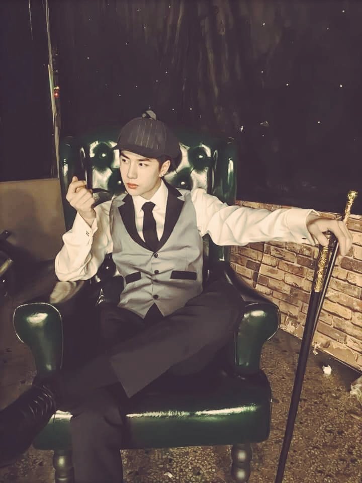 dd05gg05's tweet photo. Wang Sherlock Yibo🥰

#WangYibo 💚 #王一博 💚 #ВанИбо 💚 https://t.co/jICMTo0r9T