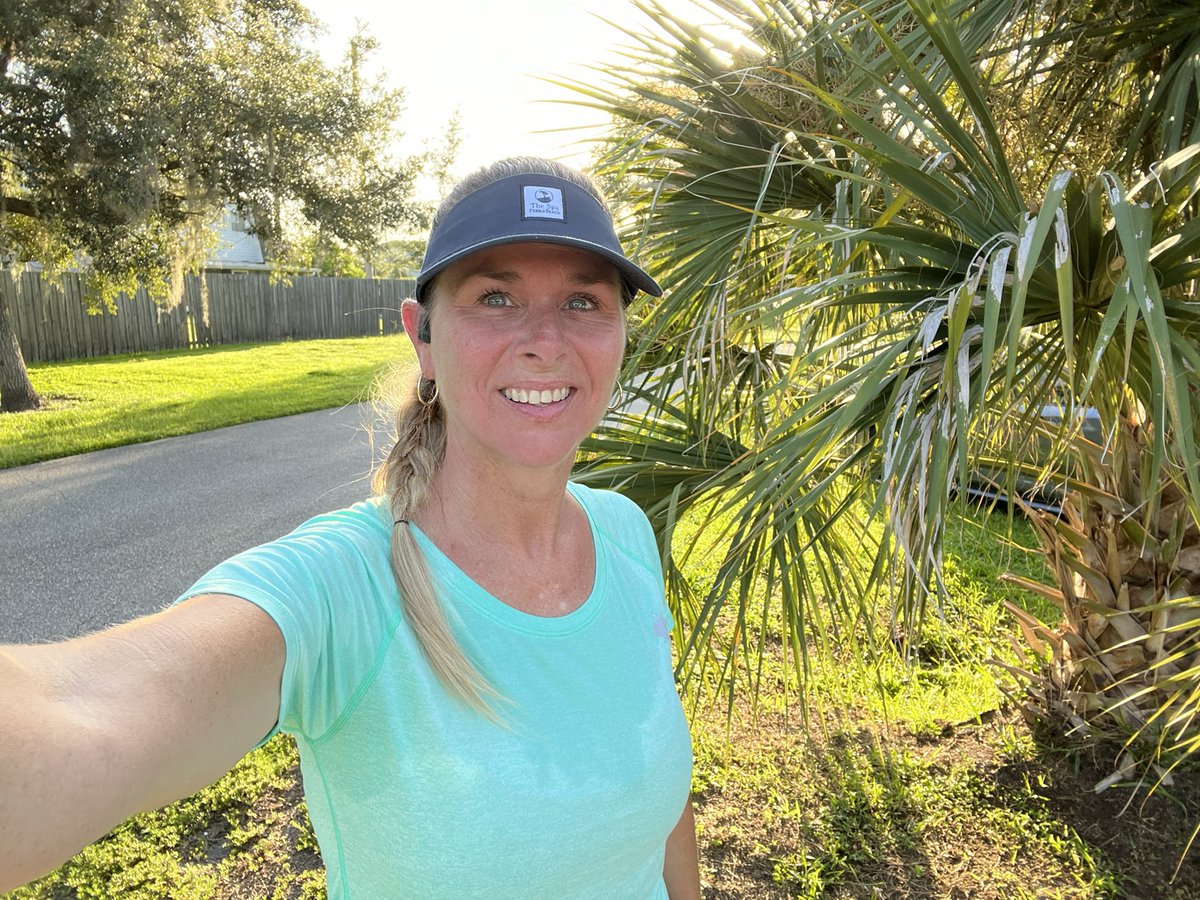 TeachToDream's tweet photo. Florida running is sweaty business.🥵  I truly enjoyed my 5 miles this morning. 🏃🏼‍♀️ 
#fitleaders  #run https://t.co/yfDI8TSCmU