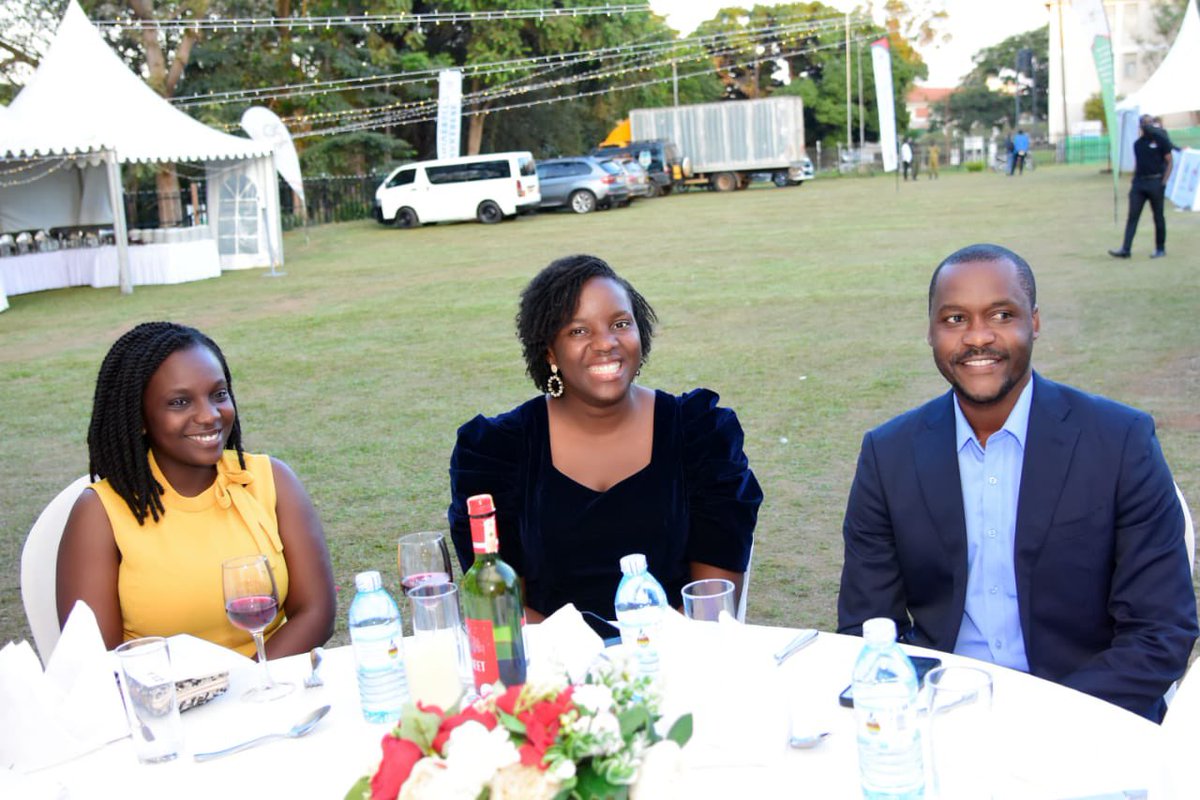 dkeirungii's tweet photo. The Weekend was officially ushered in by the ravishing @Makerere #MakerereAt100 Alumni Home Coming dinner. 
It was massive and beautiful. #MaryStuartHall @lumbox_f https://t.co/rKUi45Qu8k