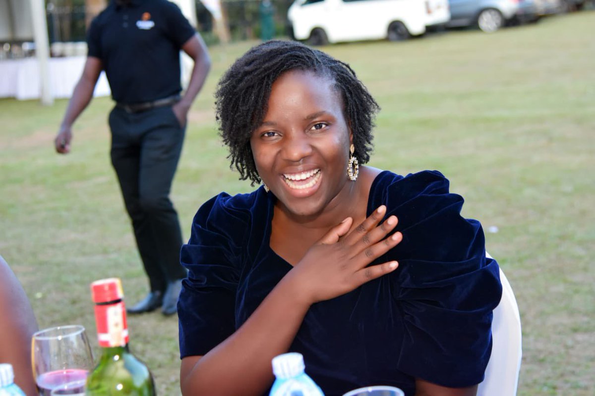 dkeirungii's tweet photo. The Weekend was officially ushered in by the ravishing @Makerere #MakerereAt100 Alumni Home Coming dinner. 
It was massive and beautiful. #MaryStuartHall @lumbox_f https://t.co/rKUi45Qu8k