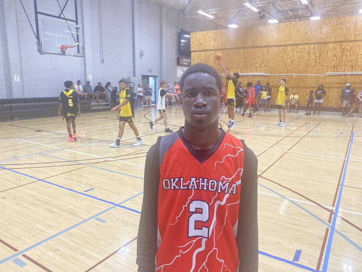 NxtProHoops's tweet photo. Glue Guys in OKC

✍️ @justlovehoops 

@TheKobeFreeman | @drayebucket3 | @_Jarvissss |  @clarkpepper3 |  @Garrettloper13

READ➡️ https://t.co/ZQjOPC8E7b https://t.co/zgRPuxH5HW
