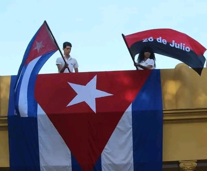 ShadowsOfGreys's tweet photo. @DeZurdaTeam_ Ni nos rendimos. Ni nos dejaremos vencer 💪!!!
Seguiremos sembrando amor y optimismo, unidos...#SiempreEn26 🇨🇺

@DeZurdaTeam_ https://t.co/6DWuuxTXIu