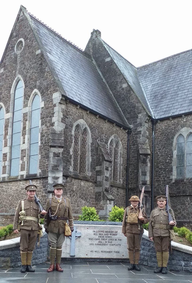 dominicprice105's tweet photo. A gathering for North #Wexford Historical Society Tour of WWI Veterans and Casualties of #Gorey research &amp; led by the wonderful Willie Willoughby with the Irish Great War Society #IGWS #WWI #History #Ireland https://t.co/izarQb2Q8l