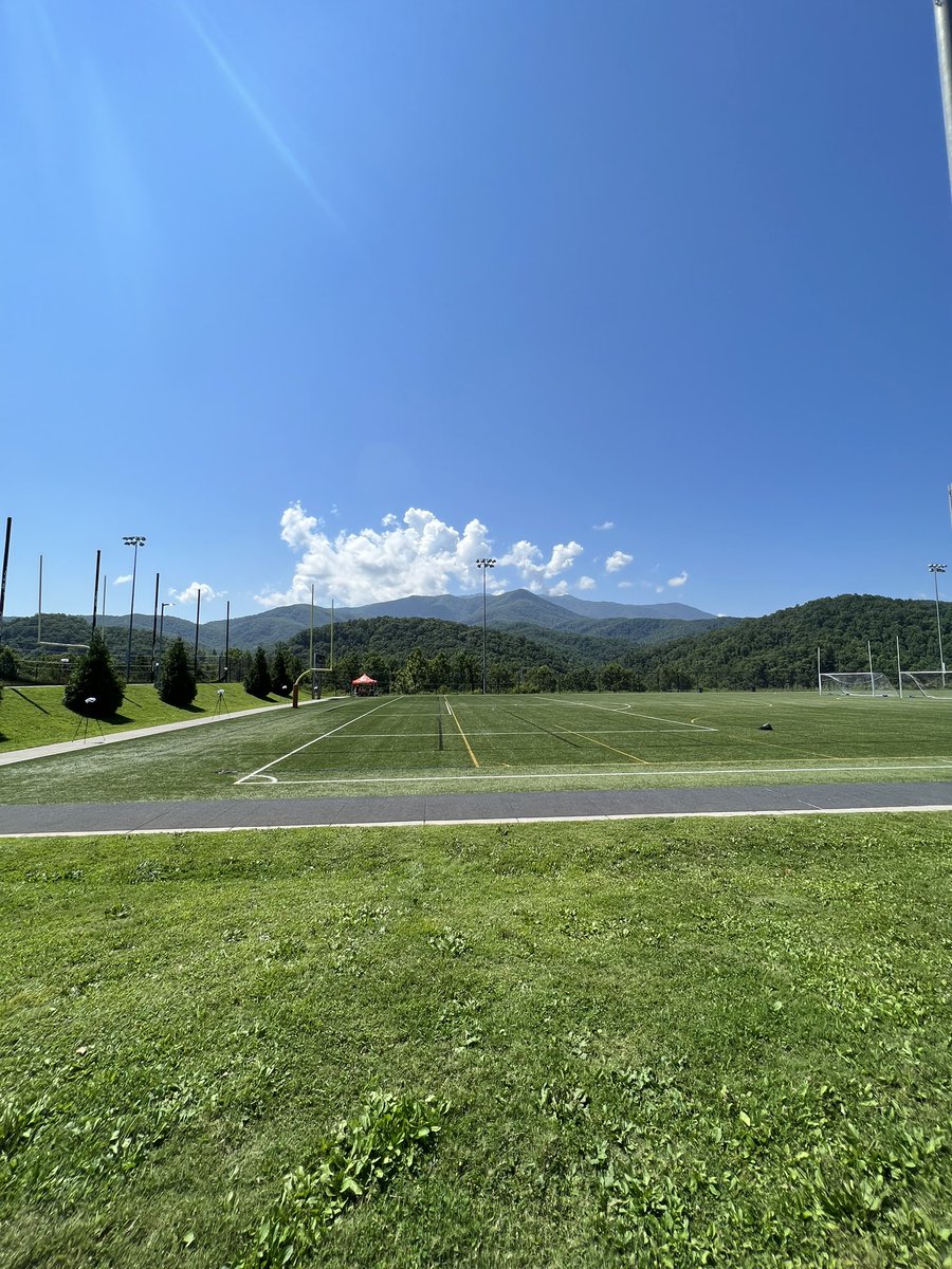 markmcc0's tweet photo. Putting in that work! Out here in Gatlinburg, Tennessee for the Kohl’s National Scholarship Camp! @KilbourneFB @KohlsKicking https://t.co/3gRzPXinnr