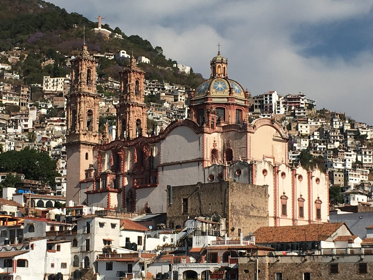 Ricaord's tweet photo. @DonVocero Taxco, Guerrero https://t.co/9LiUyubcae